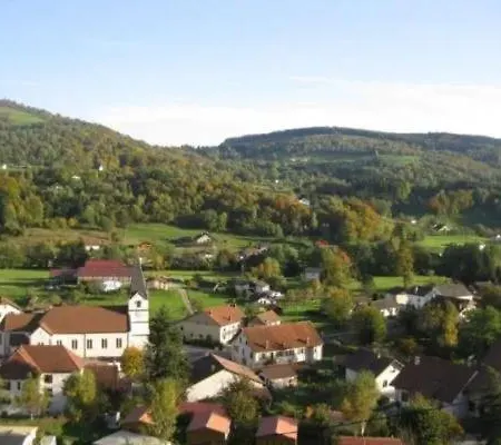 Les Pervenches Le Ménil