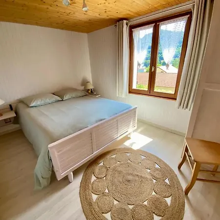 Les Pervenches Chalet *